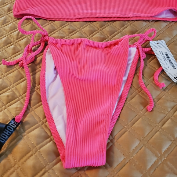 NWT Beach Boohoo Ribbed Itsy Bitsy Pink Bikini, Size 10 - Picture 8 of 13